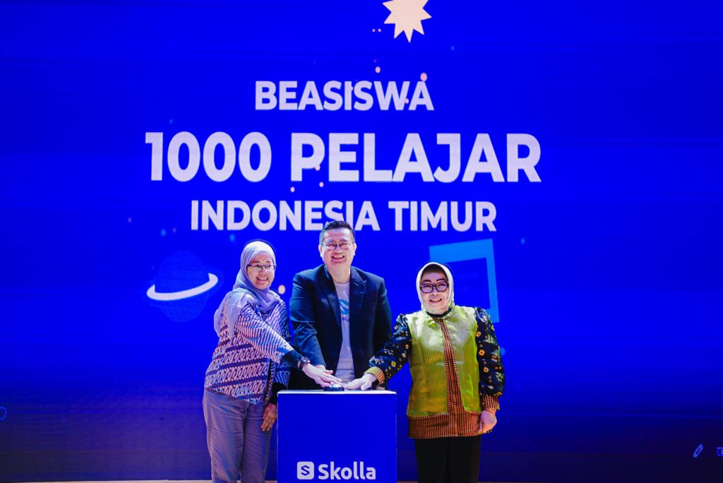 Peluncuran Beasiswa 1000 Pelajar Indonesia Timur pada ajang Skolla Educational Social Innovation Summit (SESIS) 2025 di Jakarta (Arsip Skolla)